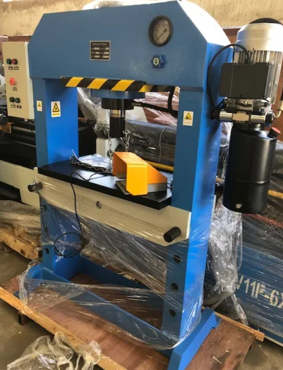 Hydraulic press